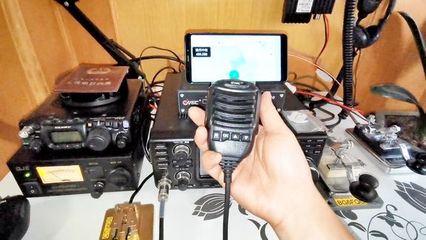 威诺N7500车载电台通电连上手机,不仅能上中继还能全国网络对讲